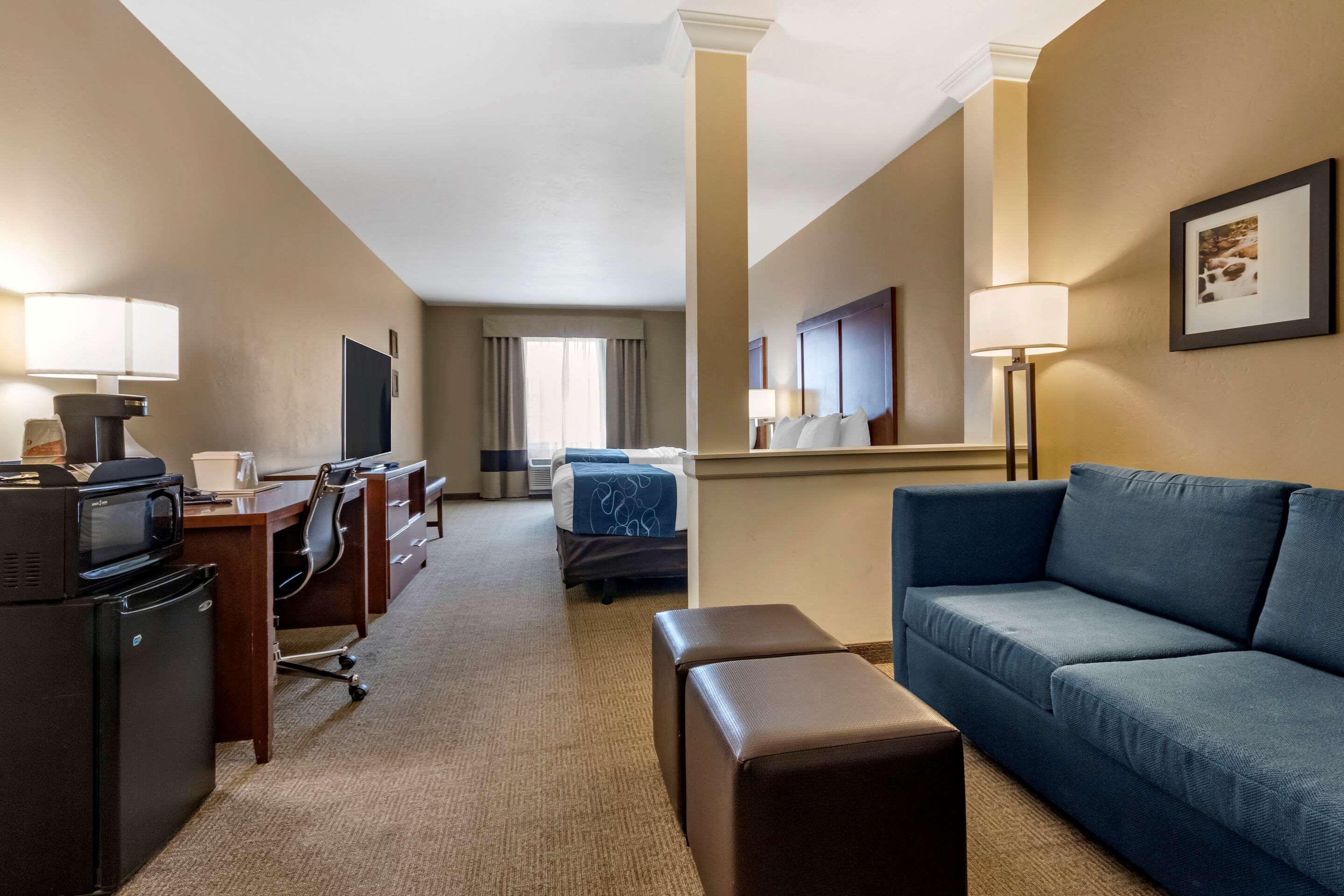 Comfort Suites Airport-University Μπόουζμαν Εξωτερικό φωτογραφία