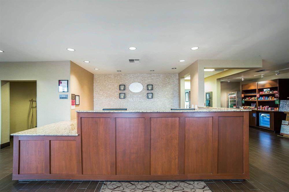 Comfort Suites Airport-University Μπόουζμαν Εξωτερικό φωτογραφία