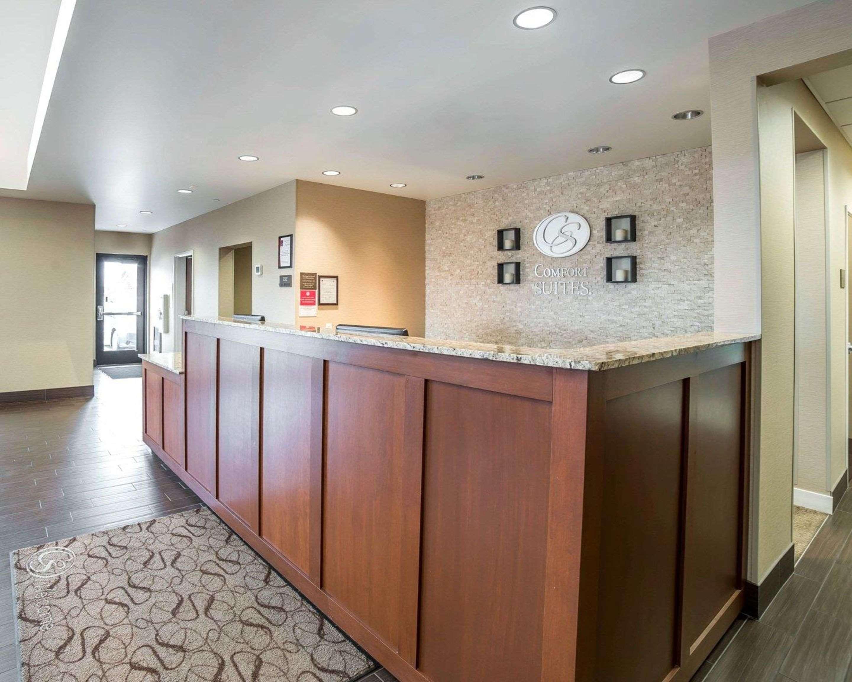 Comfort Suites Airport-University Μπόουζμαν Εξωτερικό φωτογραφία